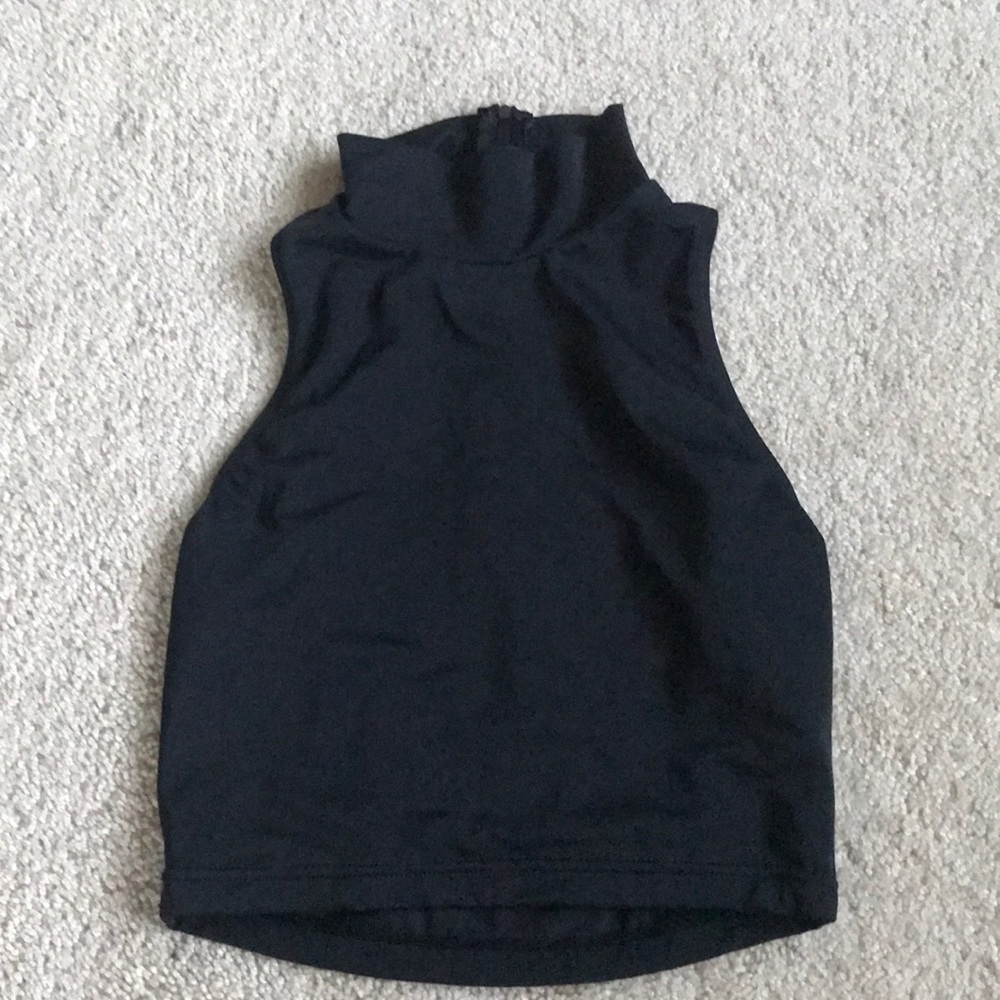 Turtle neck crop top